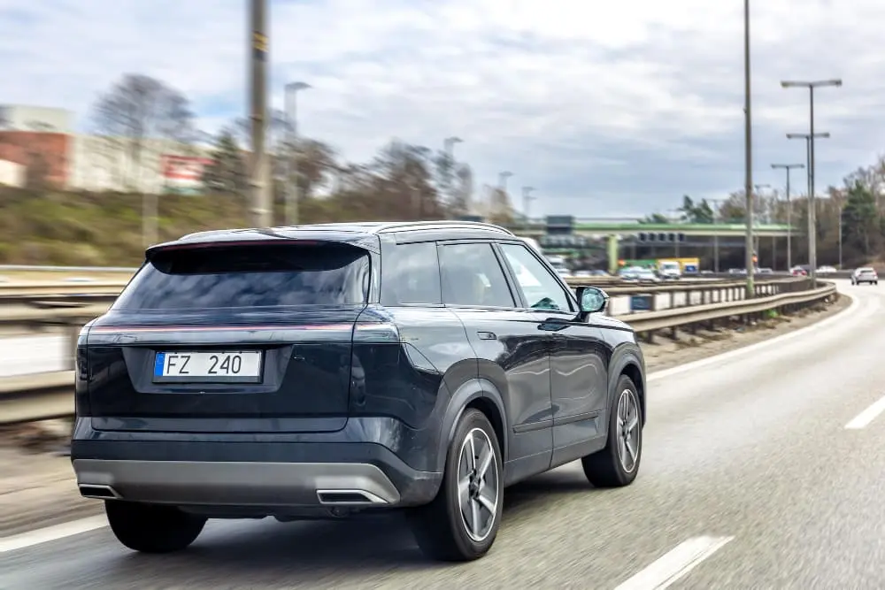 Best Hybrid SUVs of 2026: Top 5 Reliable Picks for Every Family Budget