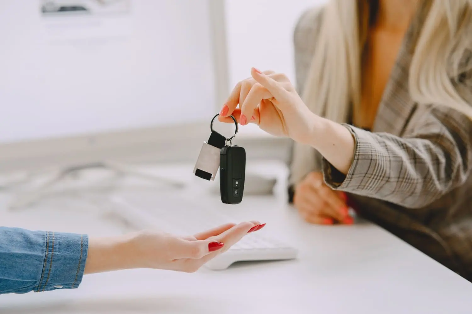 Leasing vs Buying a Car in 2026: Which Makes More Financial Sense?